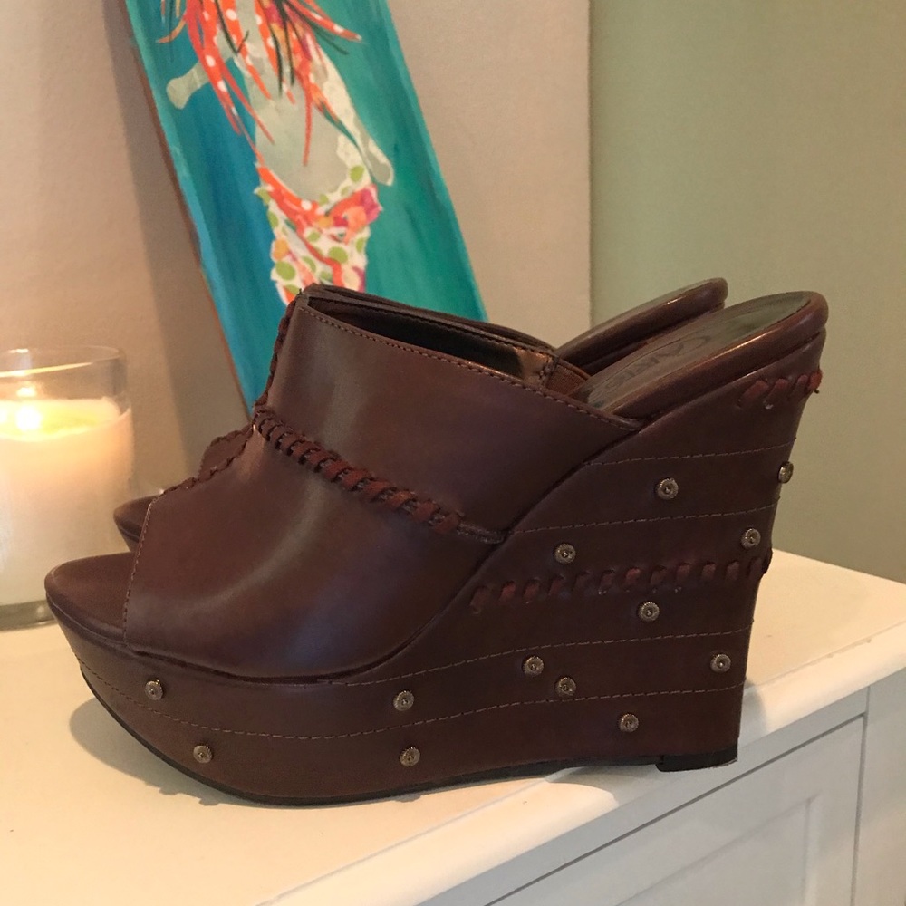 Carlos Santana Wedges